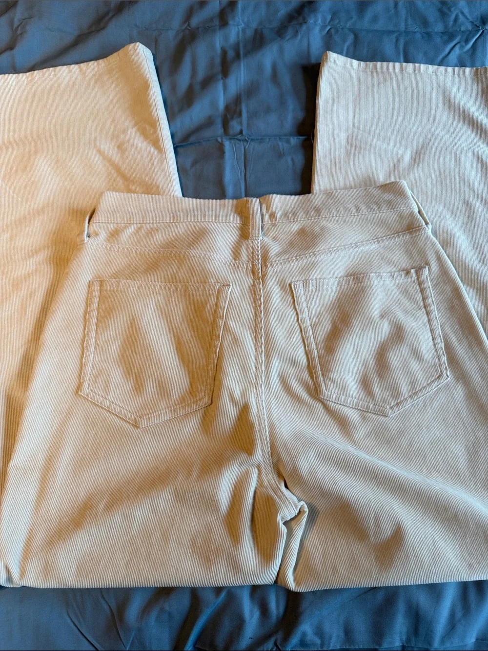 J. Crew Women's Cream Straight-Leg Corduroys size 28T cropped style 29 in inseam